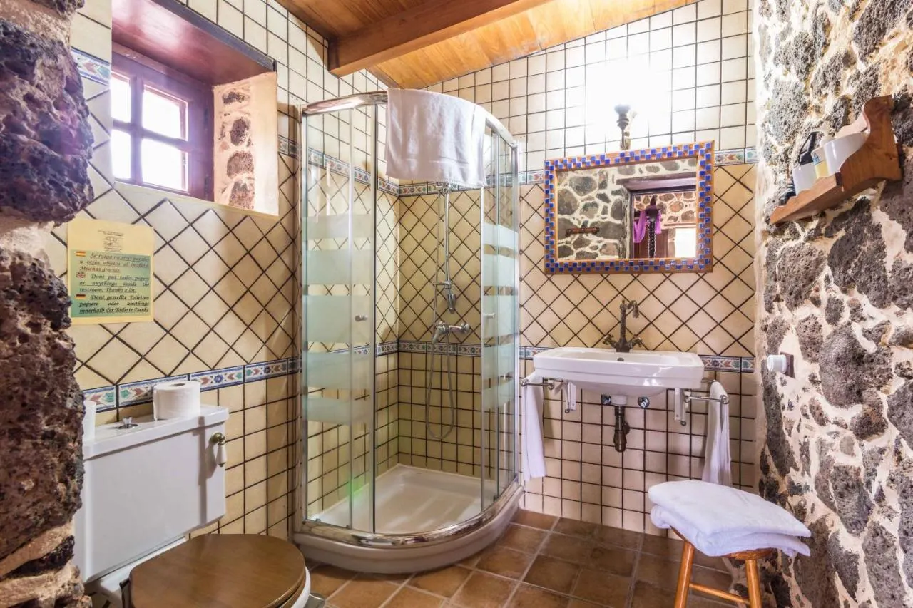 Hotel Rural Mahoh